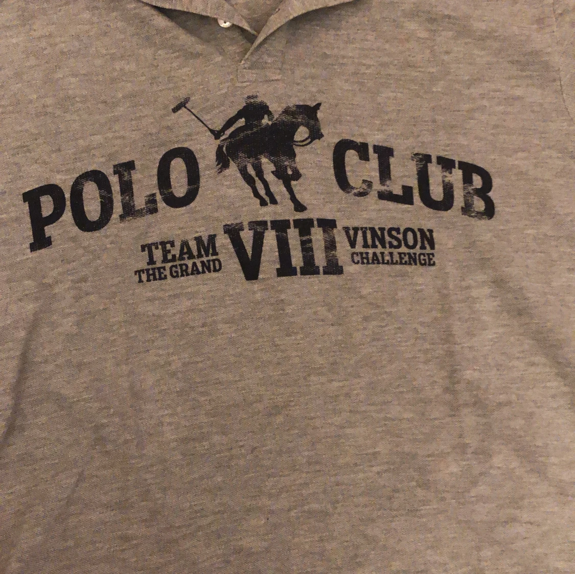 Grå pikétröja från Vinson Polo Club - 1
