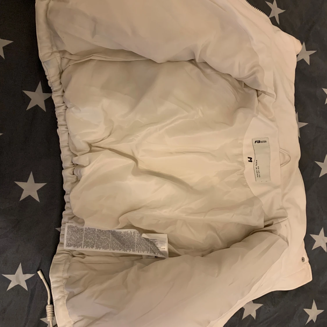 Vit pufferjacka från FB Sister, M - 4