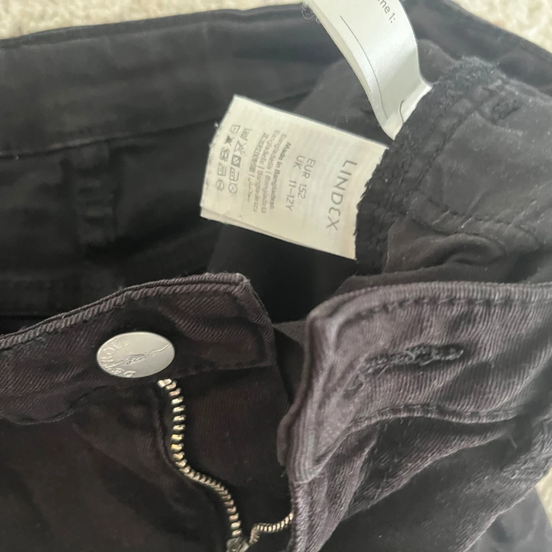 Svarta bootcut manchesterbyxor Lindex - 3