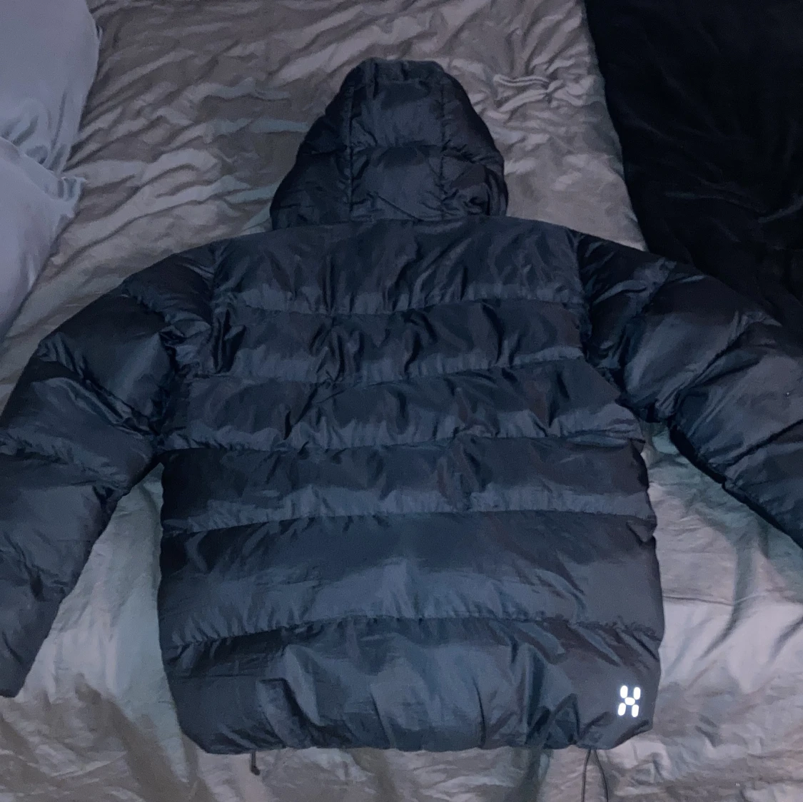 Svart dunjacka/vinterjacka Haglöfs - 1