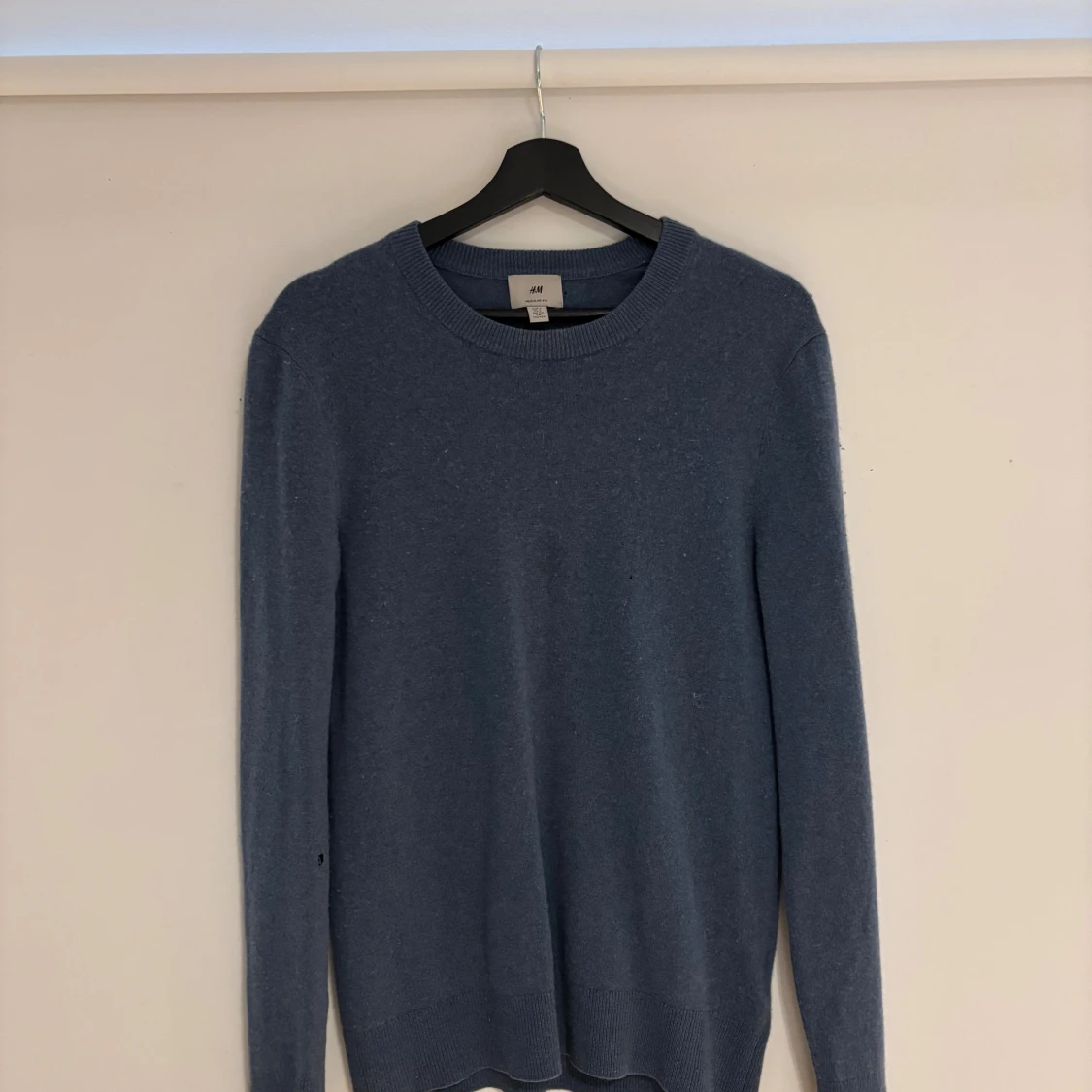 Blå Kashmir tröja från H&M