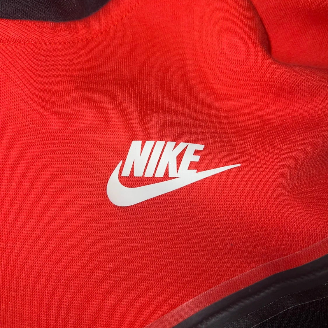 Nike tech fleece Röd/Svart storlek S - 2