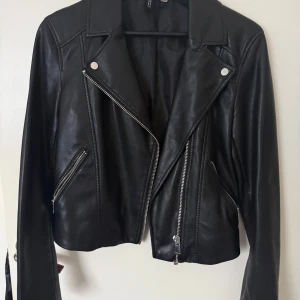 H&M Black Leather Jacket - Used a few times but still in great condition. Size 38 but fits like a 36, so slightly smaller. 🖤