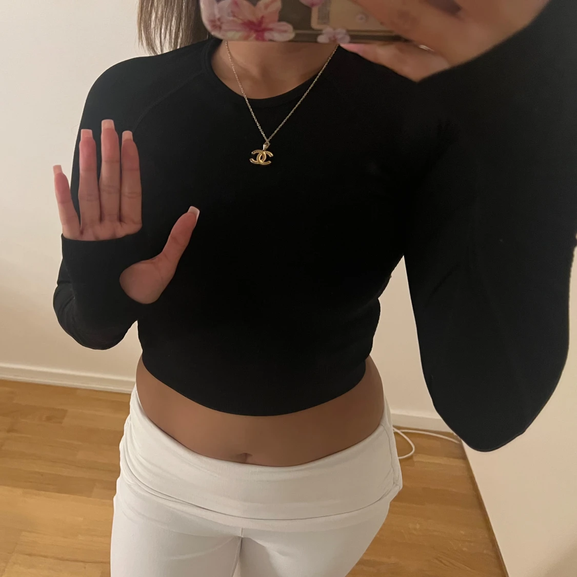 Svart croppad långärmad topp S