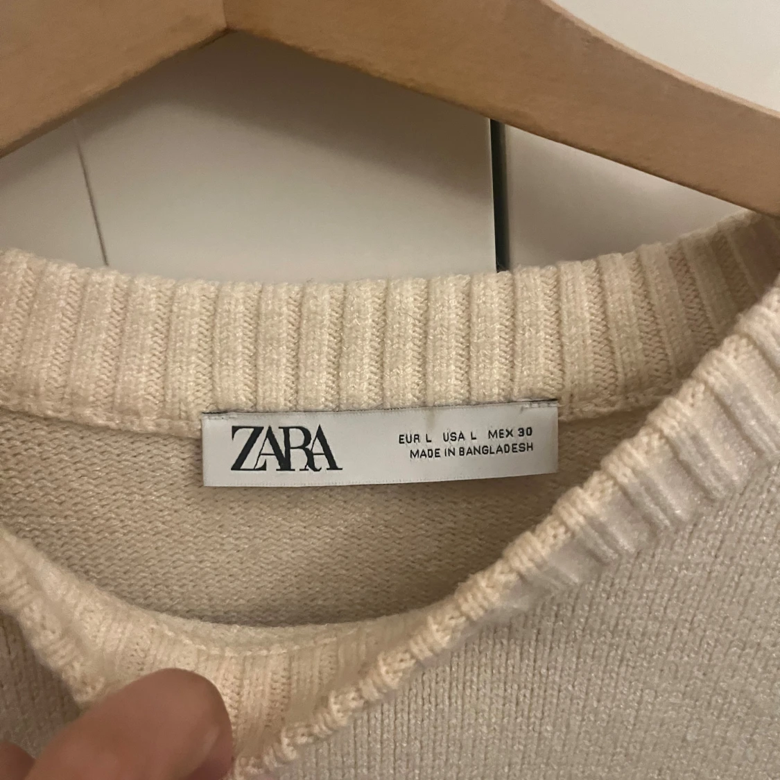 Randig stickad tröja från Zara - 1