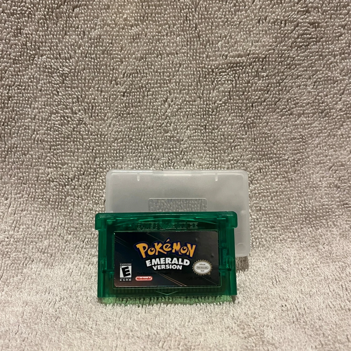 Nintendo DS Lite ingår fake Pokémon Emerald - 2