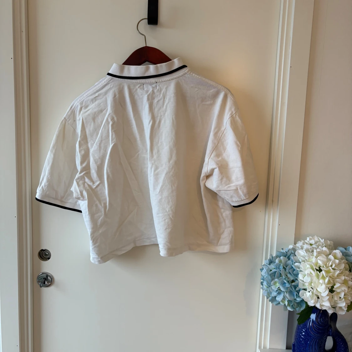 Vit pikétröja från Kappa x Episode - 2