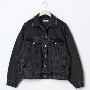 Oversized jeansjacka - Aldrig använd, slutsåld på hemsidan🩷