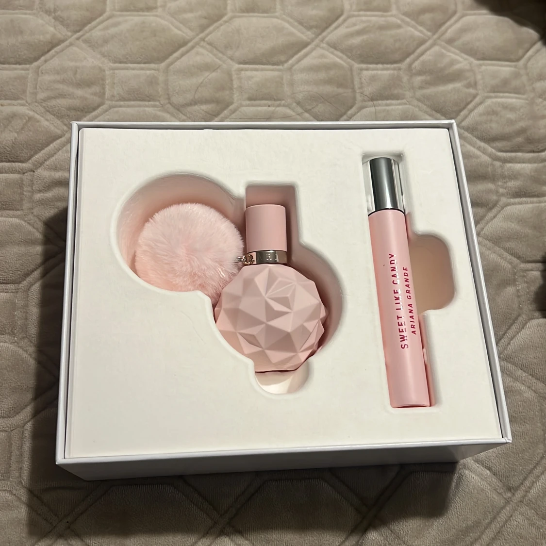 Ariana Grande Sweet Like Candy set - 1