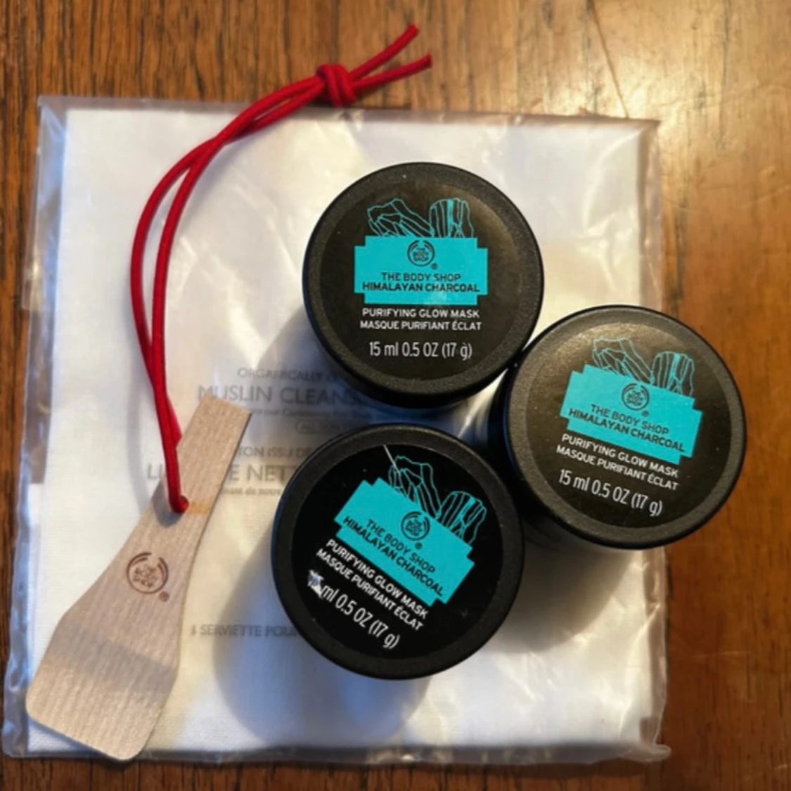 Himalayan Charcoal Glow Mask The Body Shop