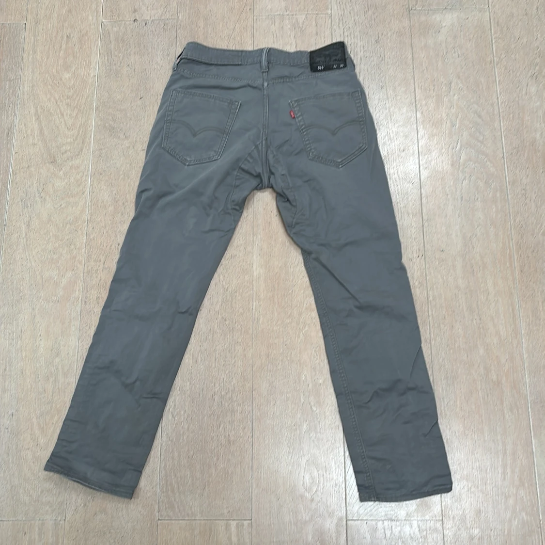 Grå Levi's 511 jeans, storlek 32/30 - 1