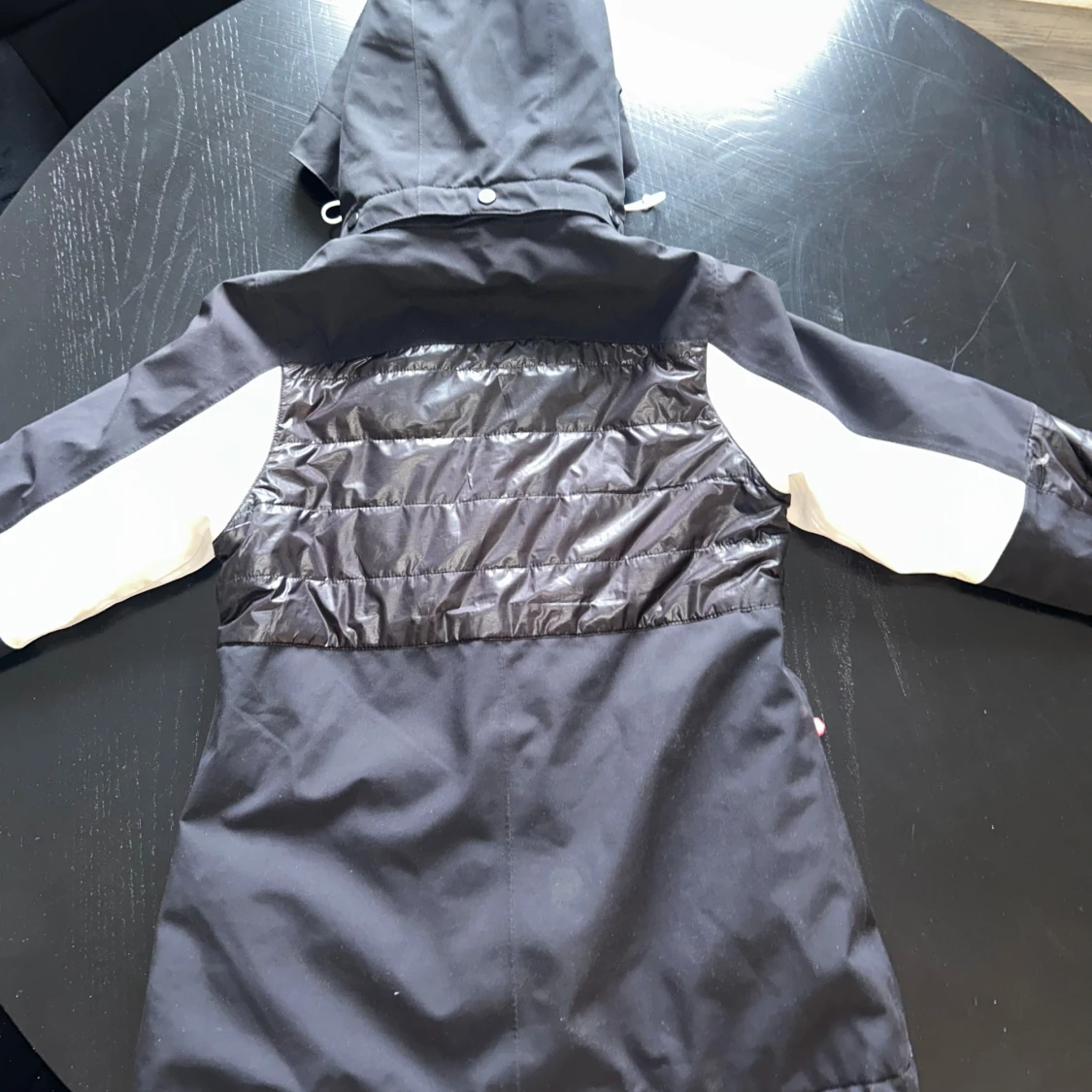 Svart pufferjacka från 8848 Altitude - 1