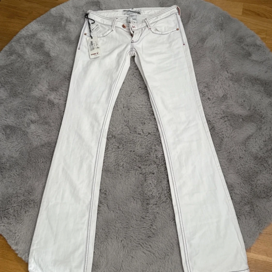 Vita låga jeans  - 1