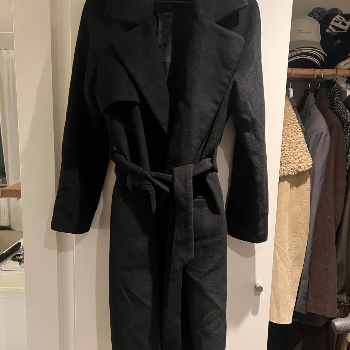 Svart kappa från 2NDDAY, stl 40 - 1