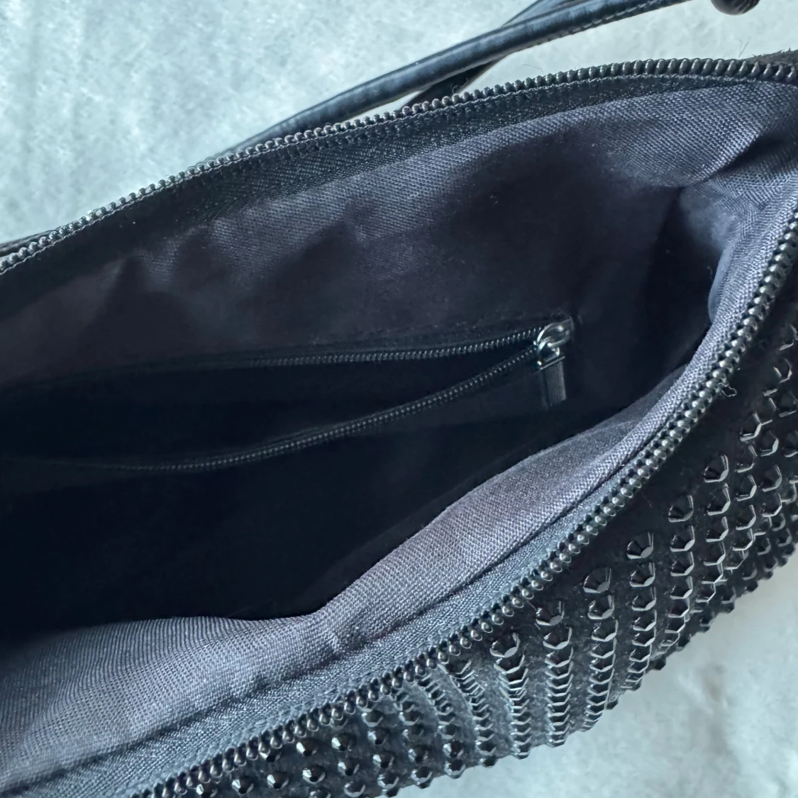 Svart rhinestone väska - 2