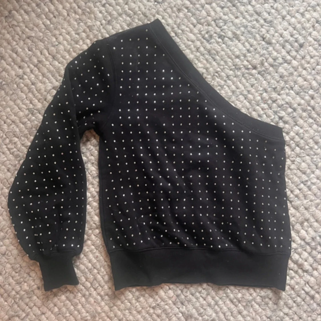 Glittrig one shoulder top