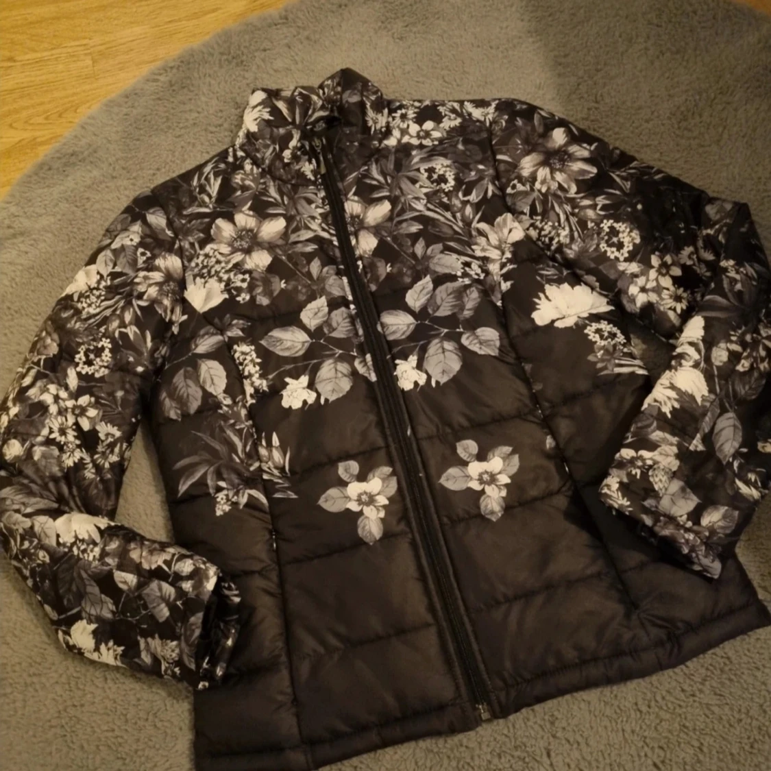 Pufferjacka, vinter jacka, höst jacka - 1
