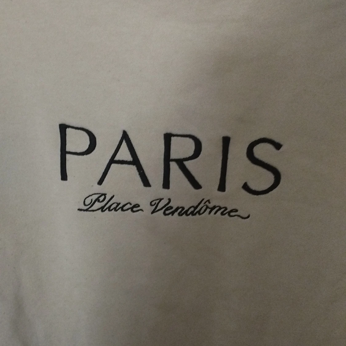 Beige sweatshirt med guldknappar H&M - 3