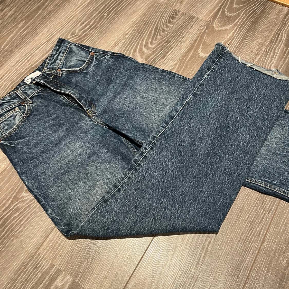 Mid-waist jeans  - 2