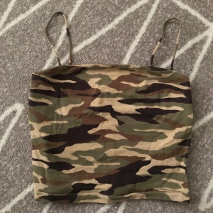 Linne - Linne från ginatricot i storlek xs 