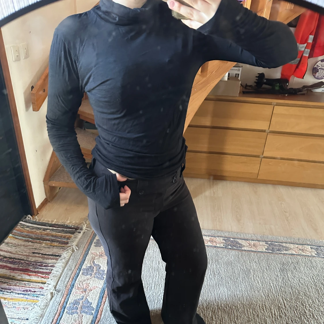 Svart långärmad  - 1