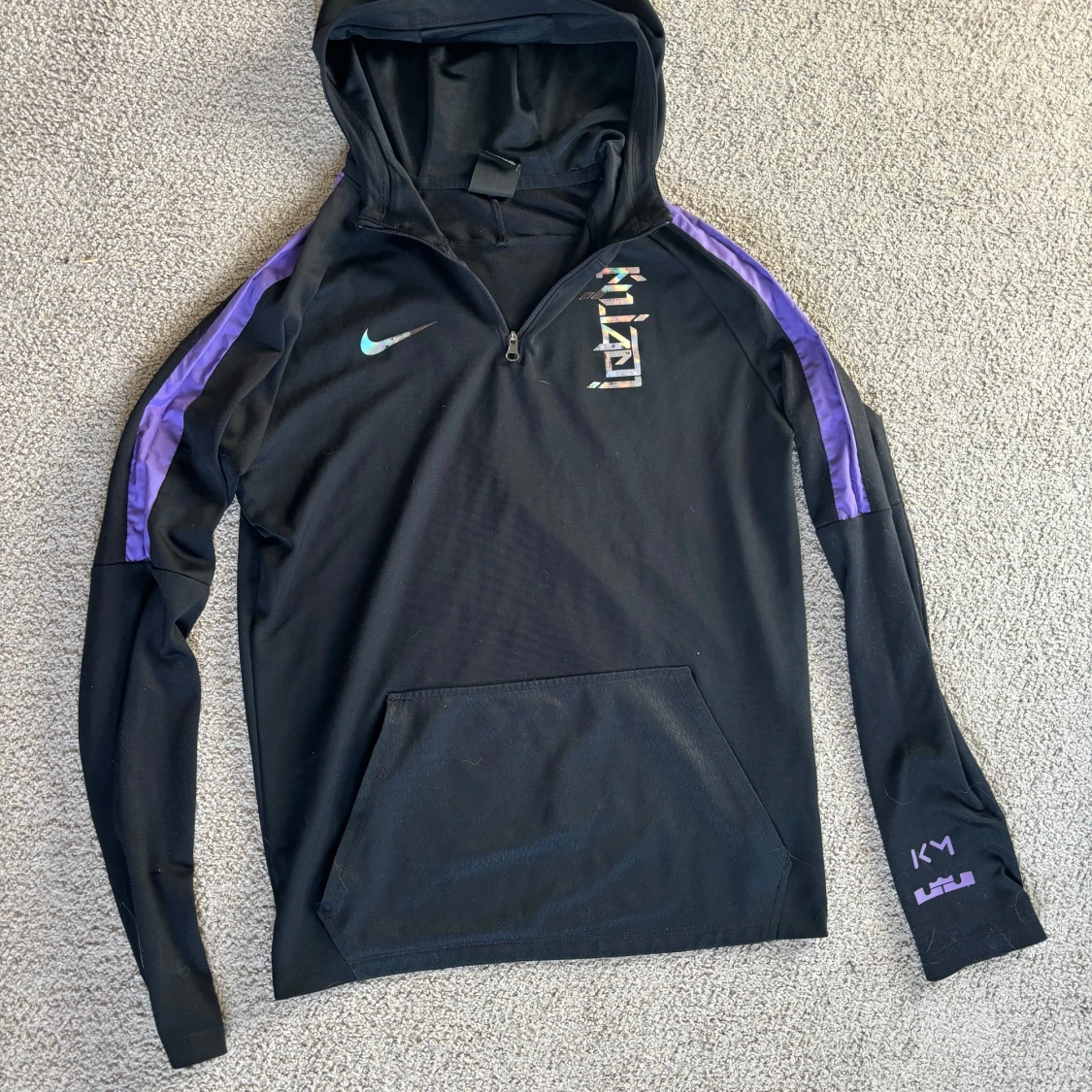Svart nike x  kylian mbappé hoodie 