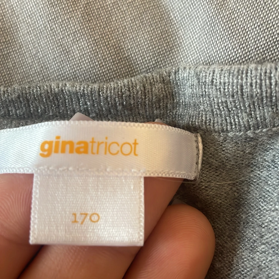 Grå kofta från Gina Tricot - 1