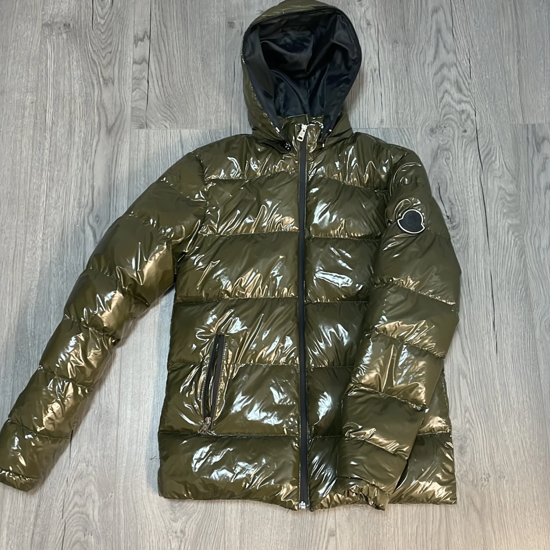 Grön pufferjacka från Moncler
