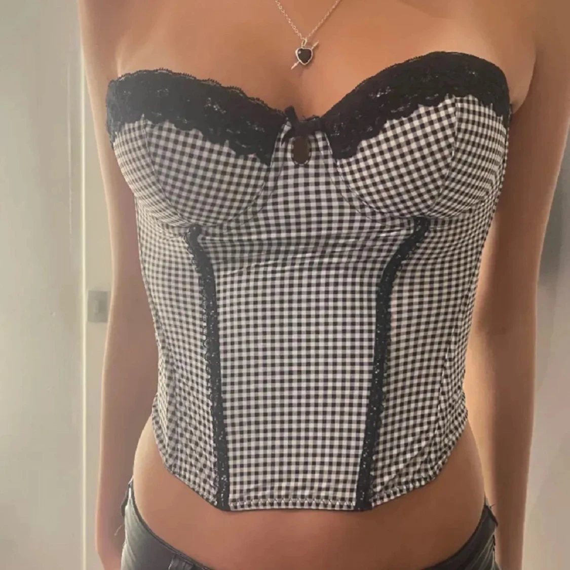 Svartvit rutig korsett! - 1