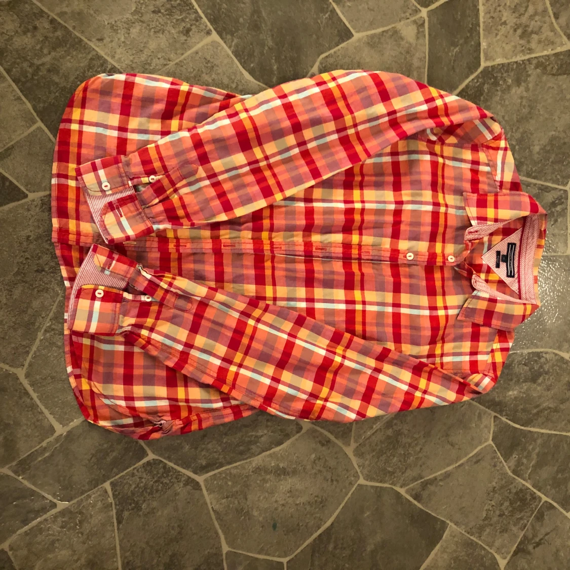 Rutig skjorta från Tommy Hilfiger - 91