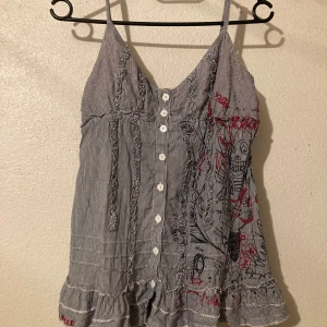 Y2K linne - Somrigt Y2K linne 