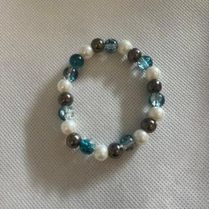 Armband  - Frakt tillkommer 