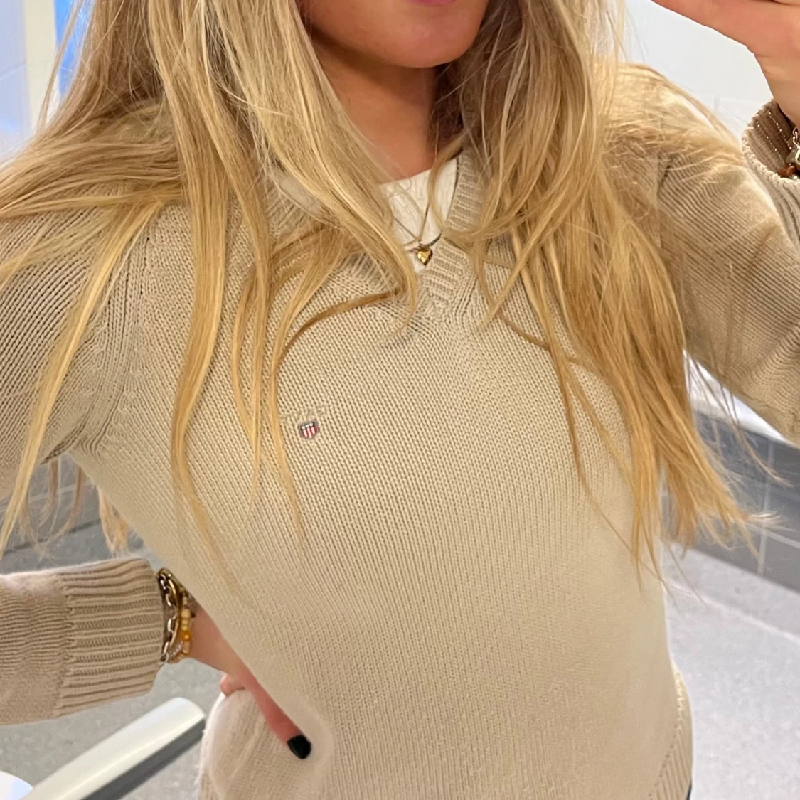 Beige stickad tröja från Gant - 92