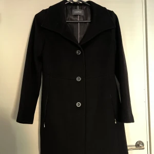 Esprit jacka, nyskick  - Esprit kappa, nyskick, använd 3 gånger , nypris 2000