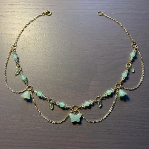 Green butterfly necklace  - Handmade butterfly necklace.🎀