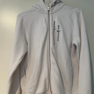 Sail racing - Finns fläckar på högra sidan av tröjan som jag inte försökt att få bort, men annars i bra skick 