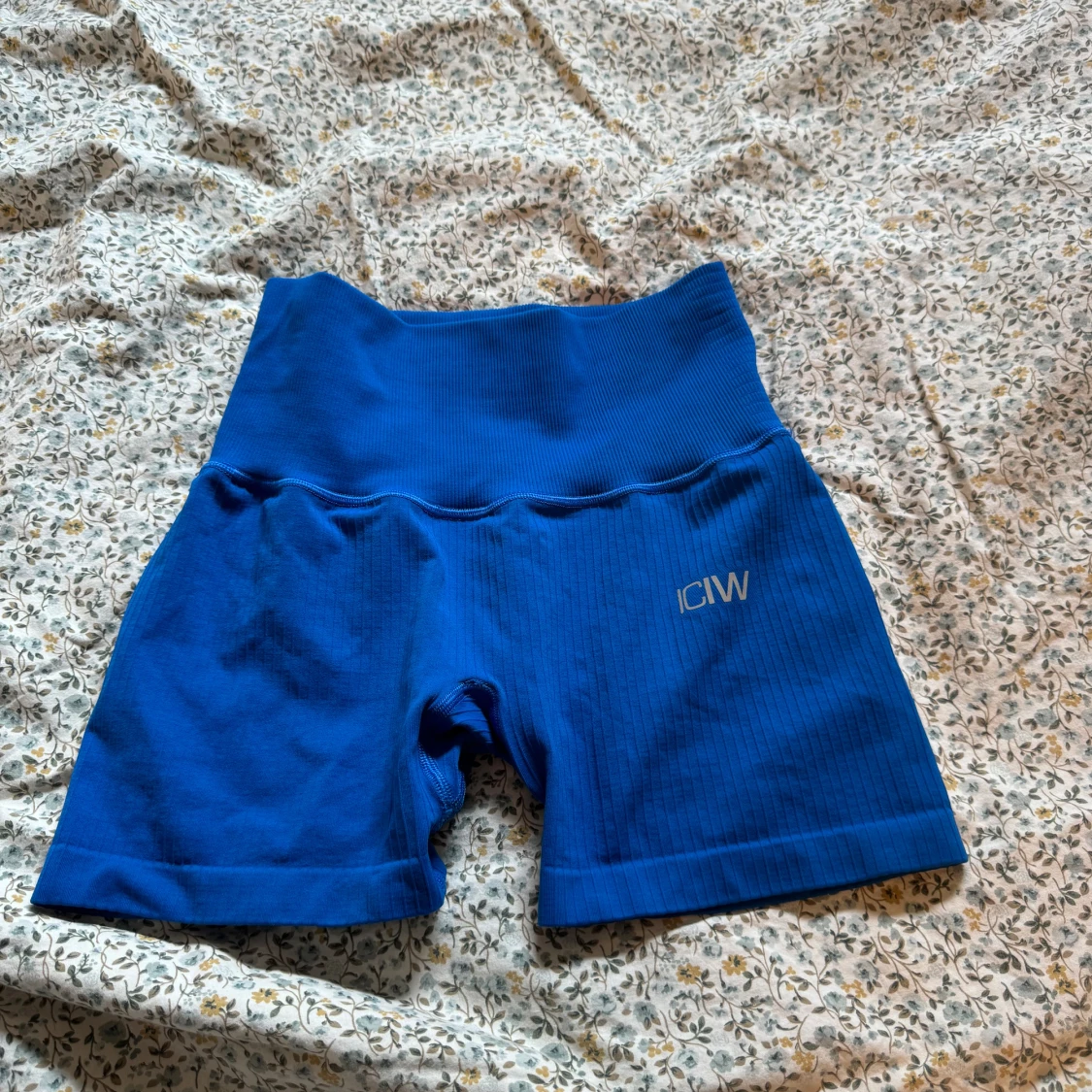 Träningsshorts ICIW