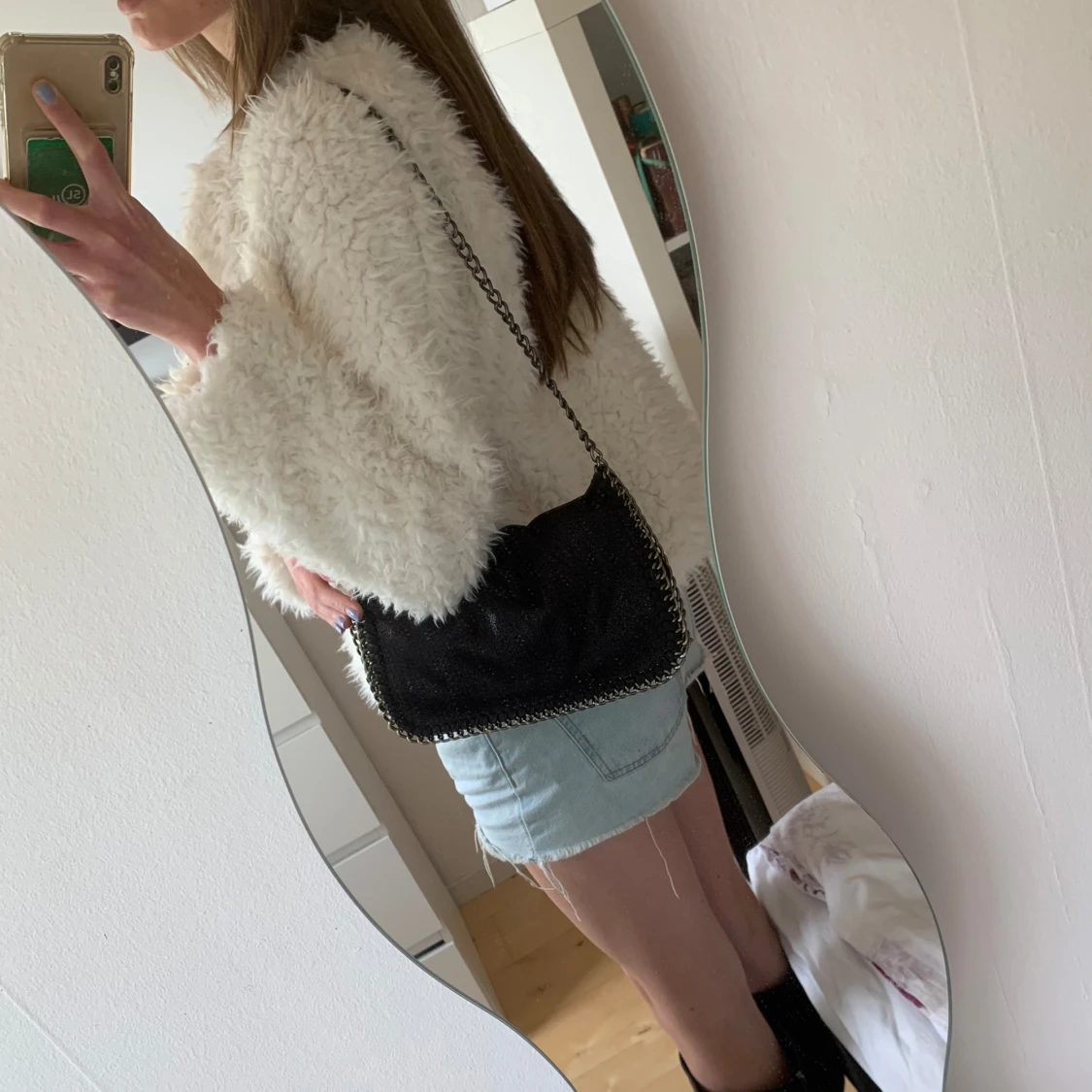 Vit fluffig jacka - 92