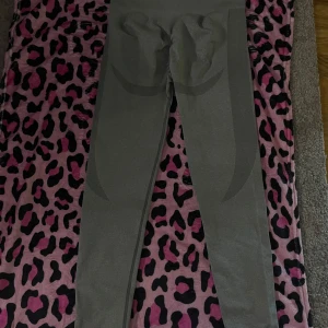 Tränings tights  - Sitter bra och är behagliga 