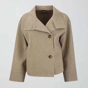 Höstjackan  - Jättefin höstjackan från Gina💕💕