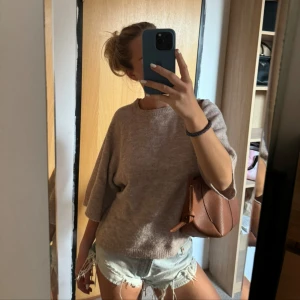 Trekvarts stickad - Super snygg trekvartsärm stickad!🩷