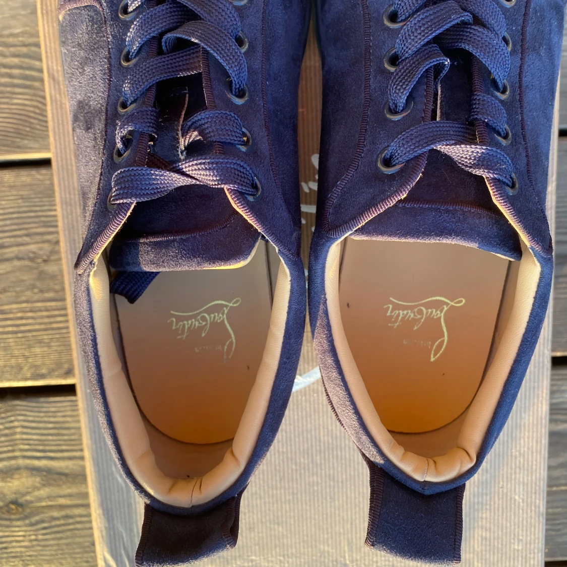 Christian Louboutin - 92