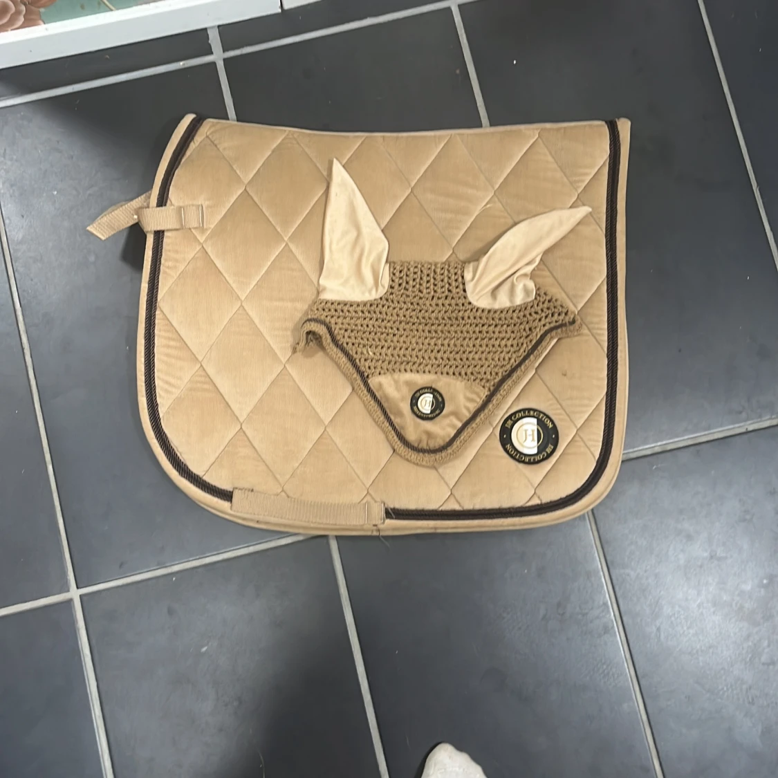 Beiget schabrak och huva från JH Collection !✨😍