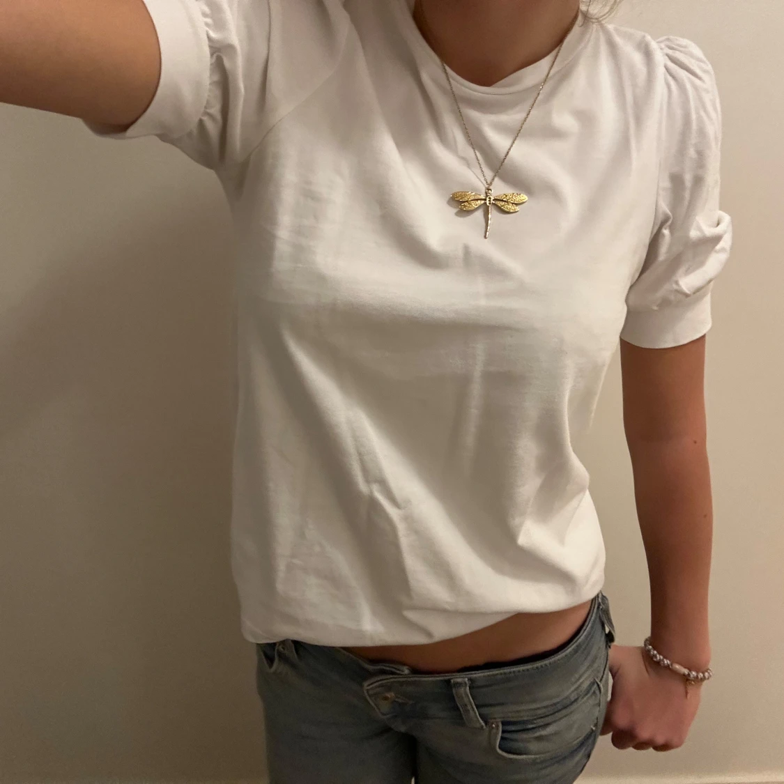 Rosa och vit topp från Aware by Vero Moda