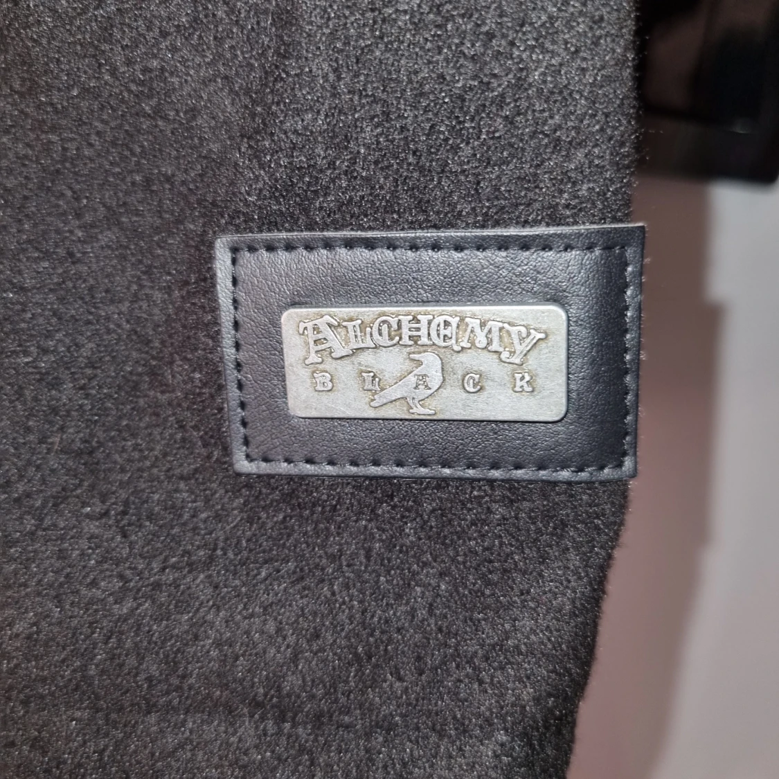 Svart kappa från Black Alchemy - 4