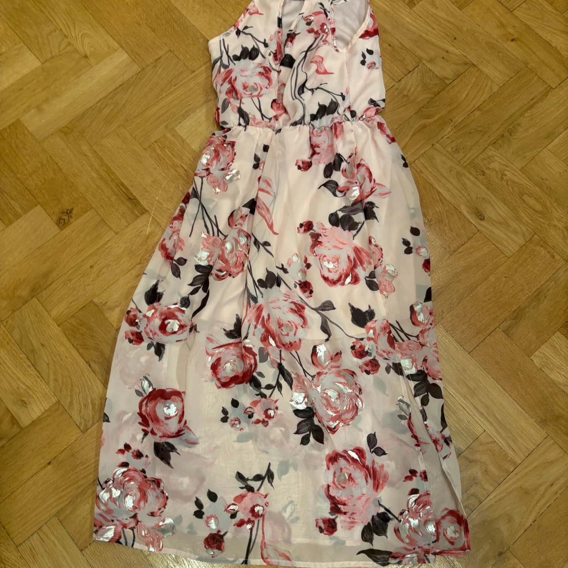 Blommig långklänning från Lily Bleu - 1