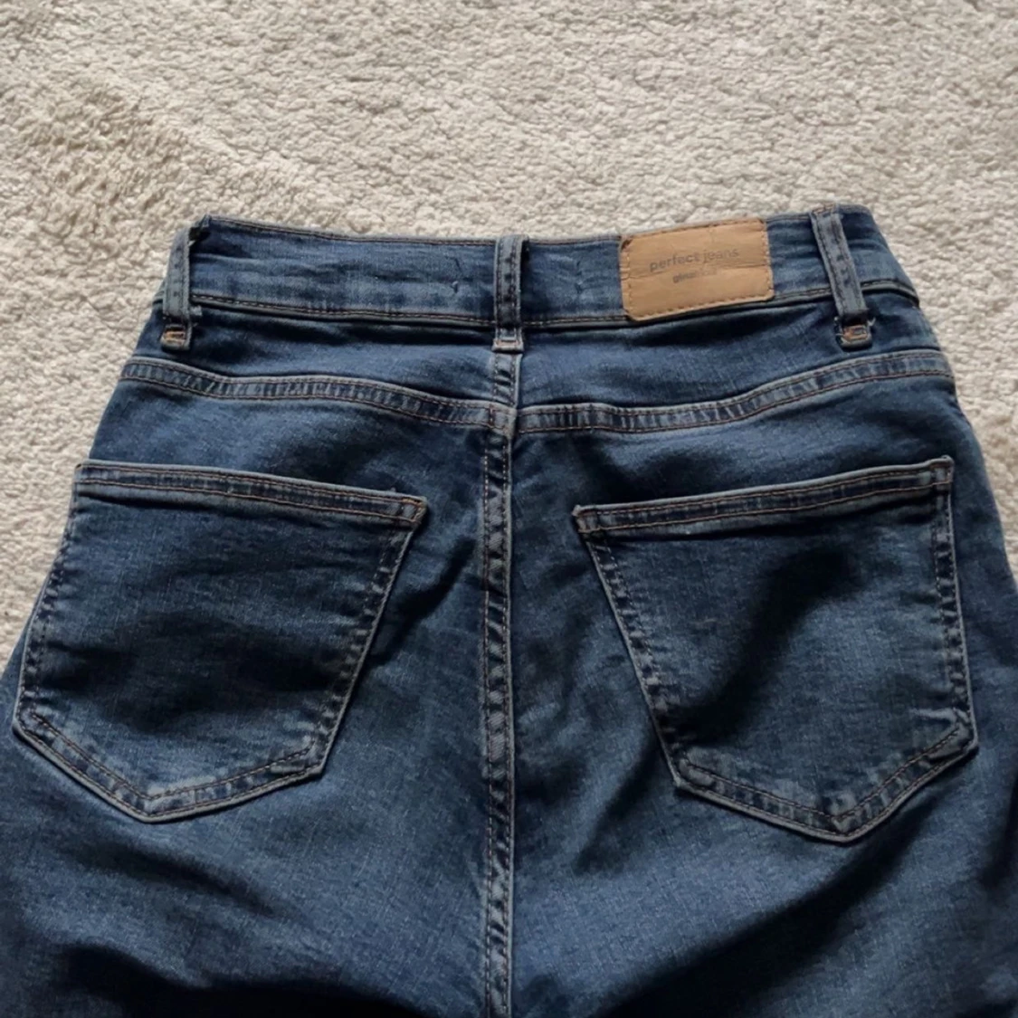 Blå jeans från gina - 2