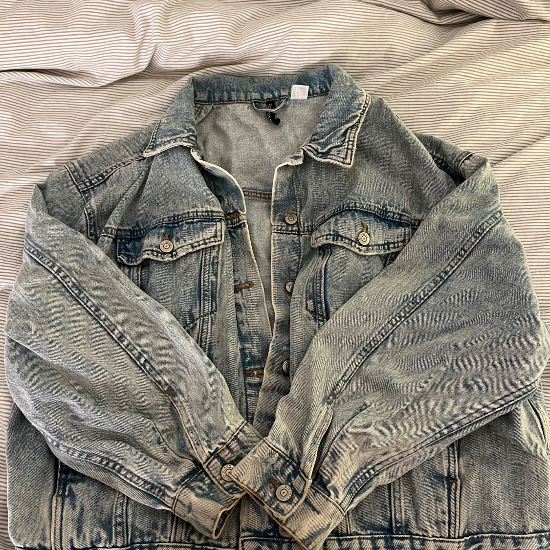 Ljusblå jeansjacka - 1