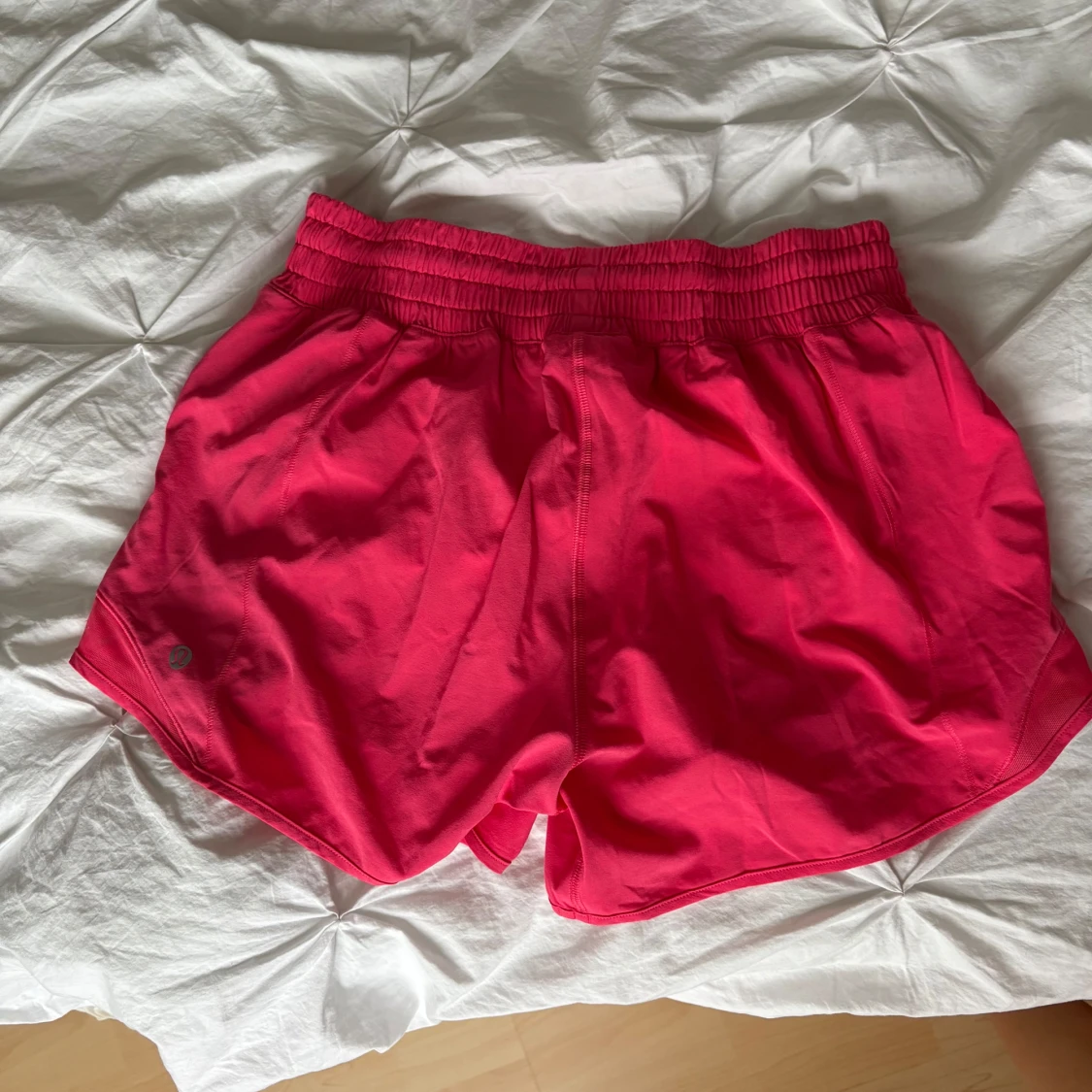 Lululemon shorts - 4