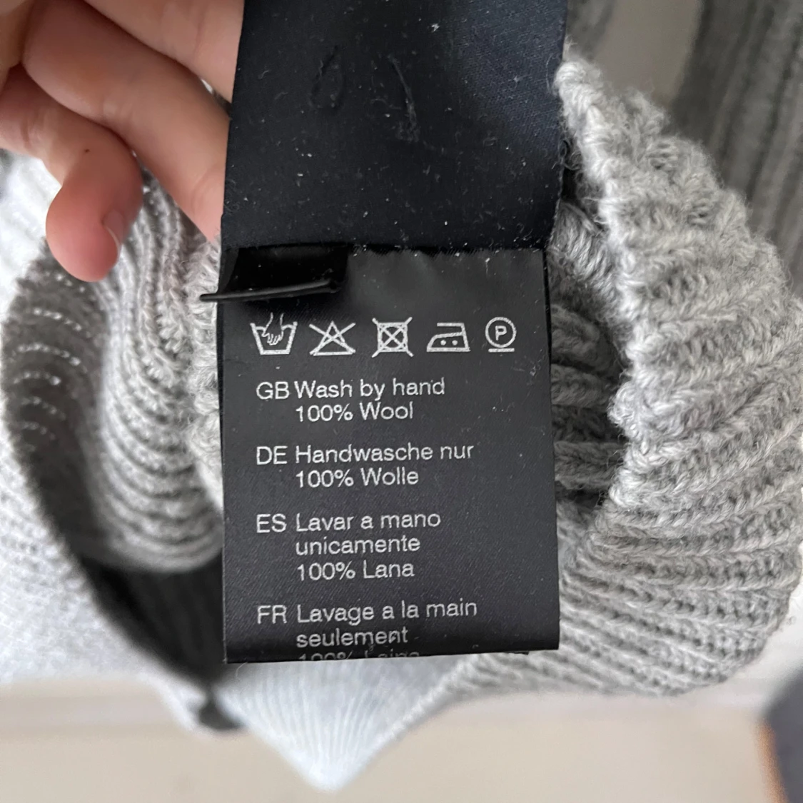 Grå stickad tröja från Gloverall - 2